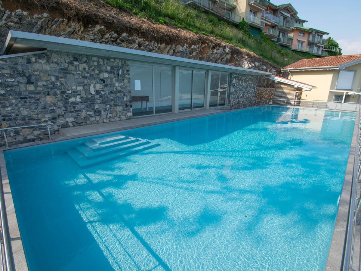 Van Gogh - Beautiful Lake Iseo View And Swimming Pool Parzanica Экстерьер фото